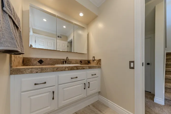 23342 Caminito Juanico 304, Laguna Hills, California 92653