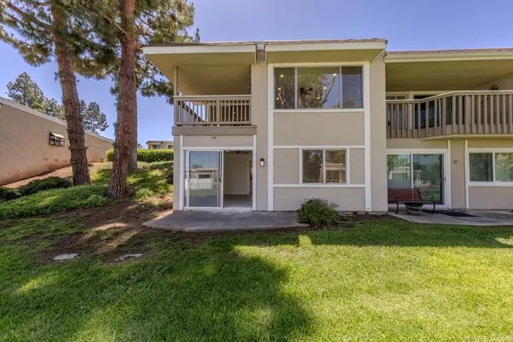 23342 Caminito Juanico 304, Laguna Hills, California 92653