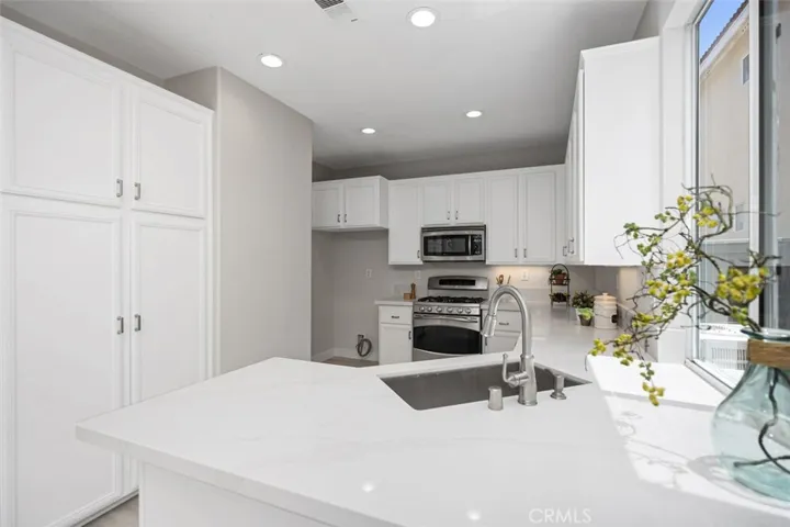 2 Allaire Way, Aliso Viejo, California 92656