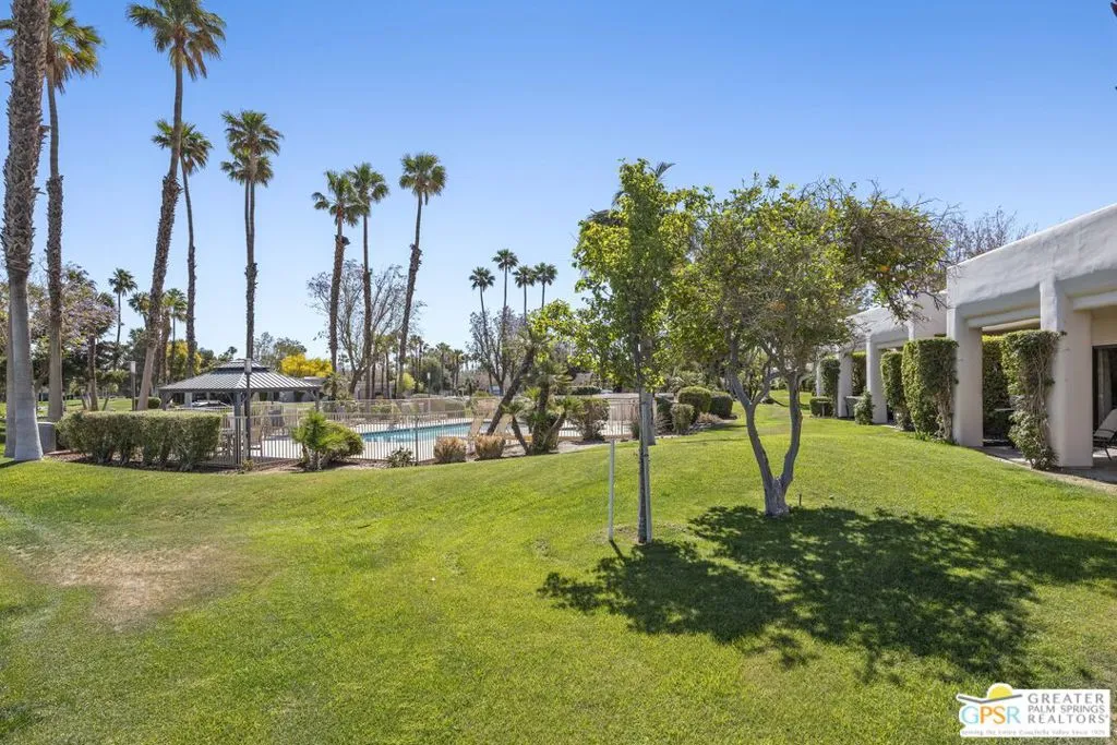67488 Toltec Court, Cathedral City, California 92234 home-pic-48