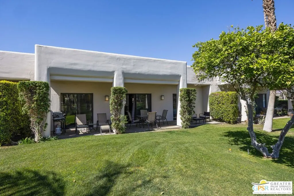 67488 Toltec Court, Cathedral City, California 92234 home-pic-31