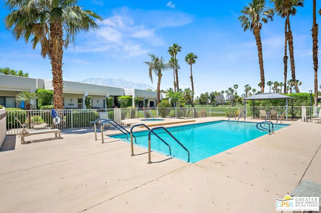 67488 Toltec Court, Cathedral City, California 92234 home-pic-56