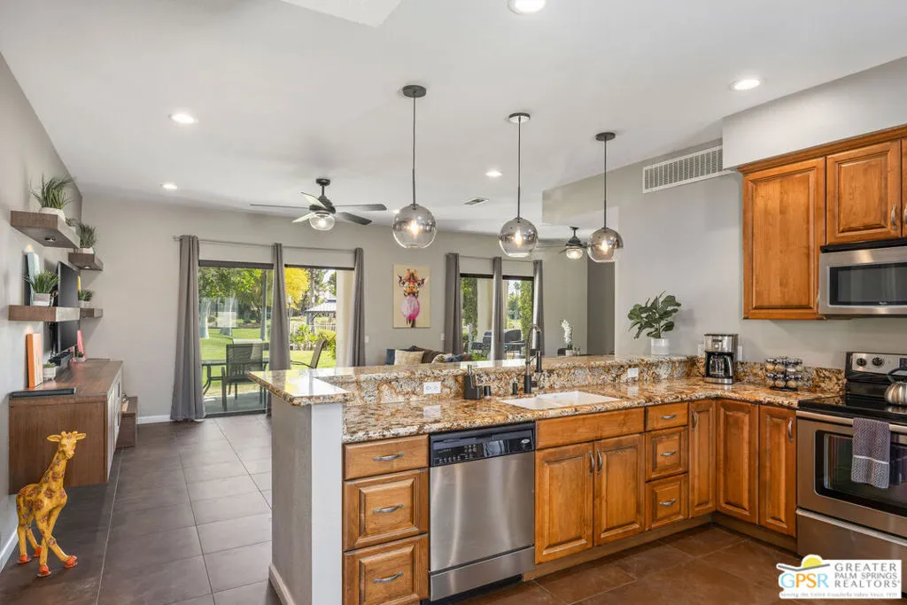 67488 Toltec Court, Cathedral City, California 92234 home-pic-1
