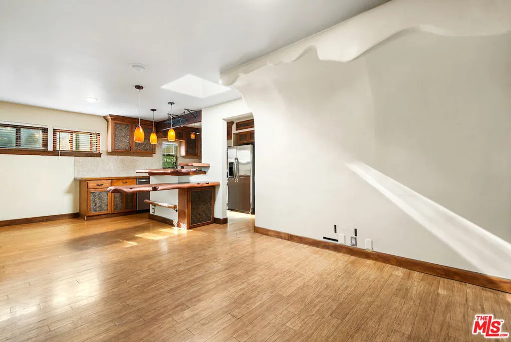 667 Santa Clara Avenue, Venice, California 90291 home-pic-32