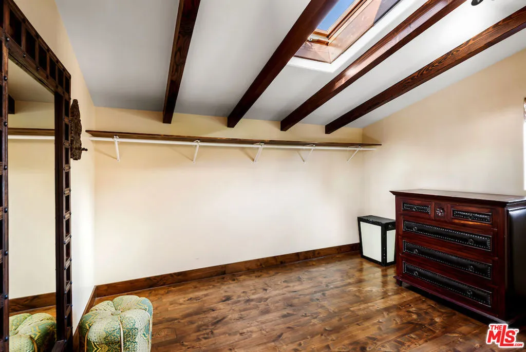 667 Santa Clara Avenue, Venice, California 90291 home-pic-15