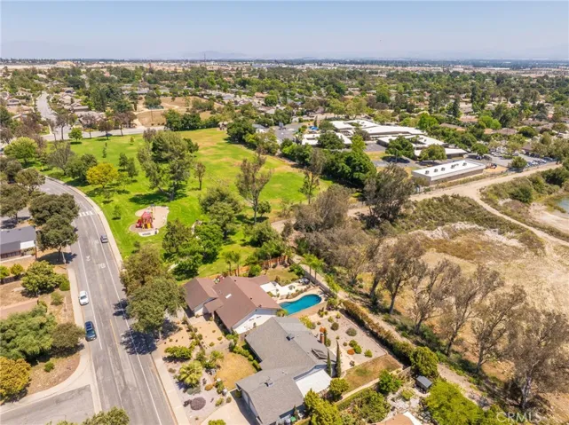 378 E Radcliffe Drive, Claremont, California 91711