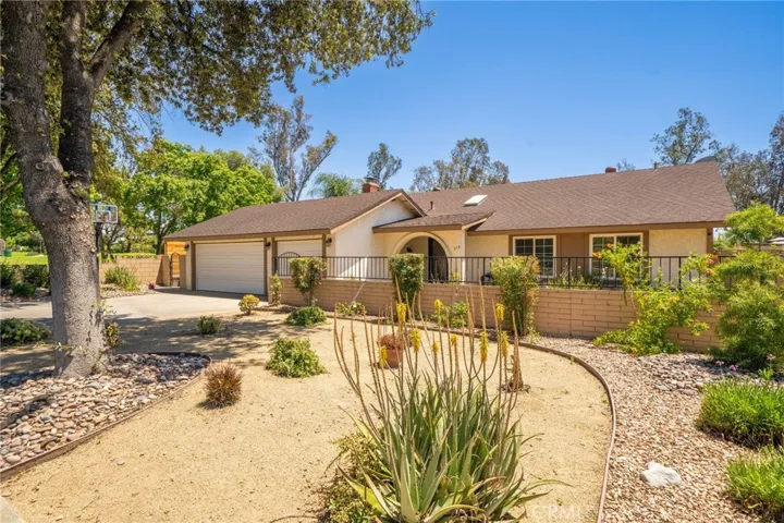 378 E Radcliffe Drive, Claremont, California 91711