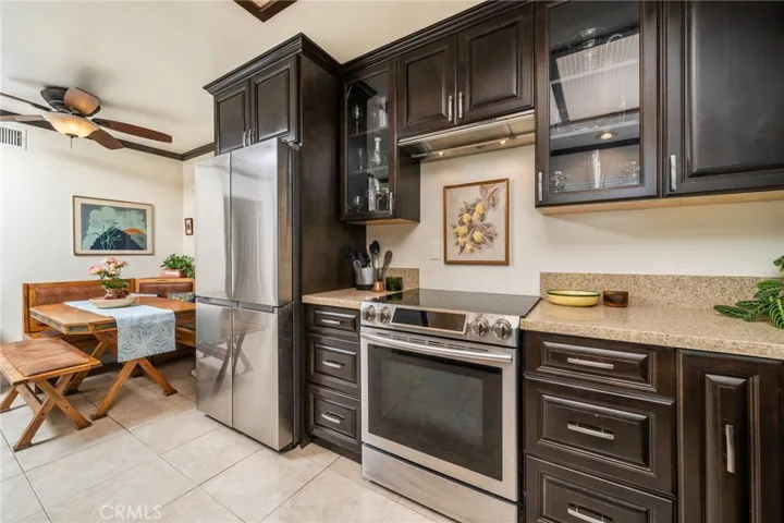 378 E Radcliffe Drive, Claremont, California 91711
