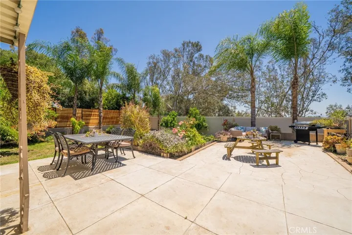 378 E Radcliffe Drive, Claremont, California 91711