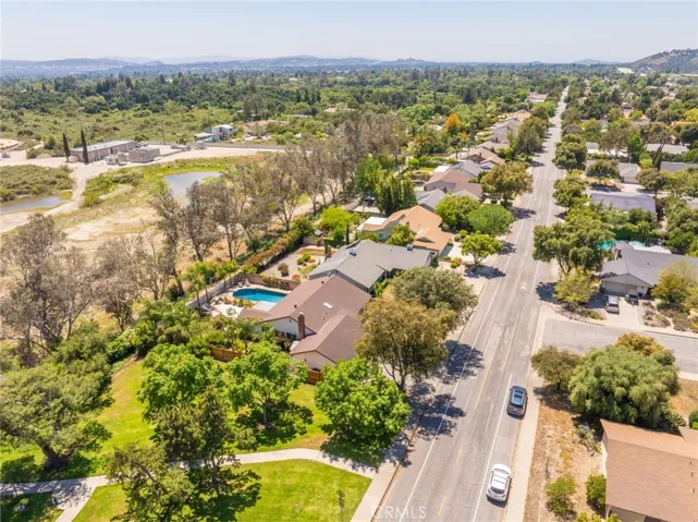 378 E Radcliffe Drive, Claremont, California 91711