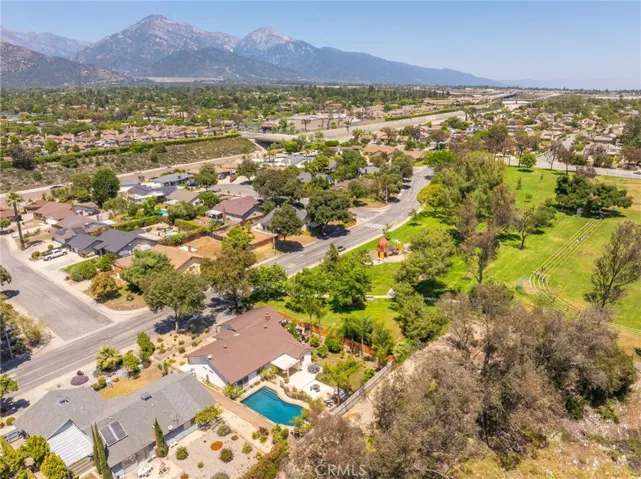 378 E Radcliffe Drive, Claremont, California 91711
