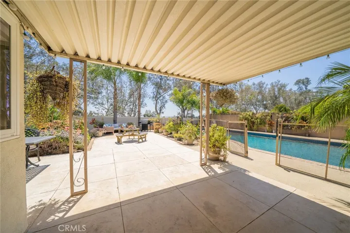 378 E Radcliffe Drive, Claremont, California 91711