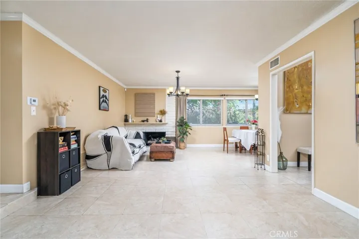 378 E Radcliffe Drive, Claremont, California 91711