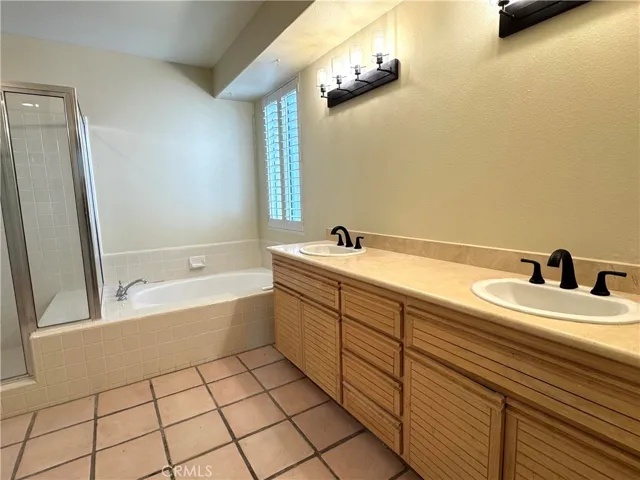 621 21st Street, Huntington Beach, California 92648