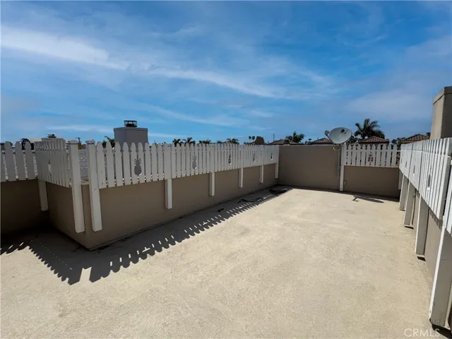 621 21st Street, Huntington Beach, California 92648