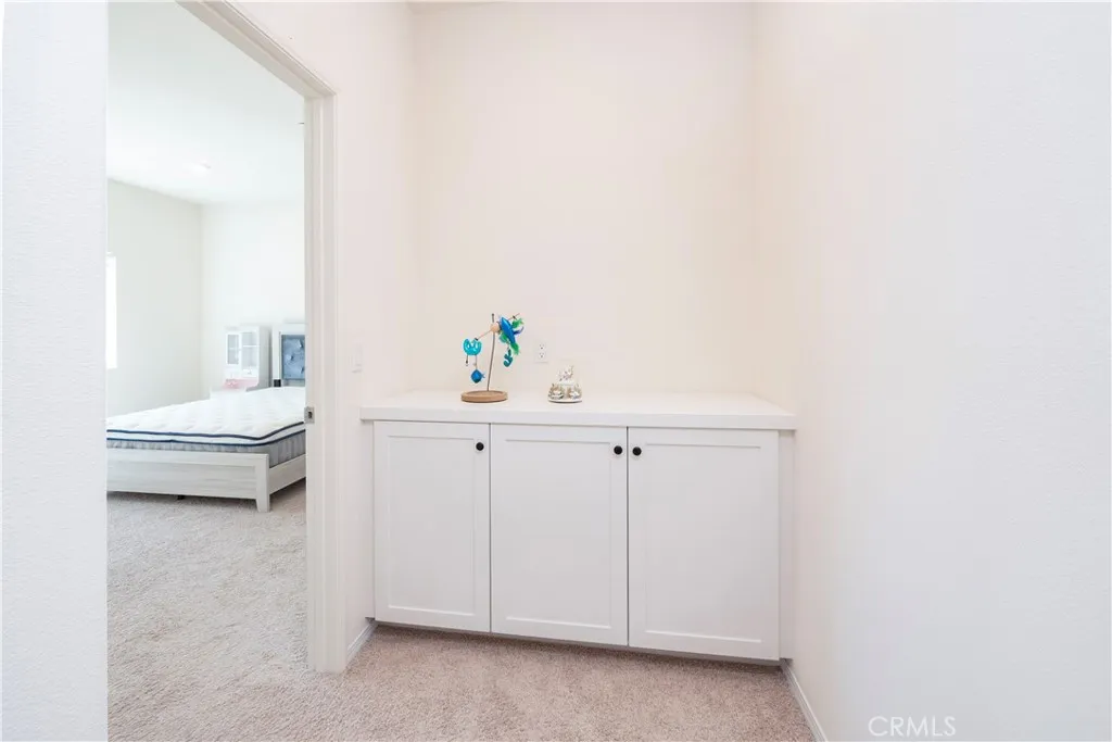 15667 San Diego Ln, Victorville, California 92394 home-pic-23