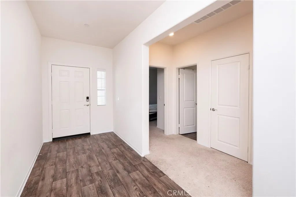 15667 San Diego Ln, Victorville, California 92394 home-pic-26