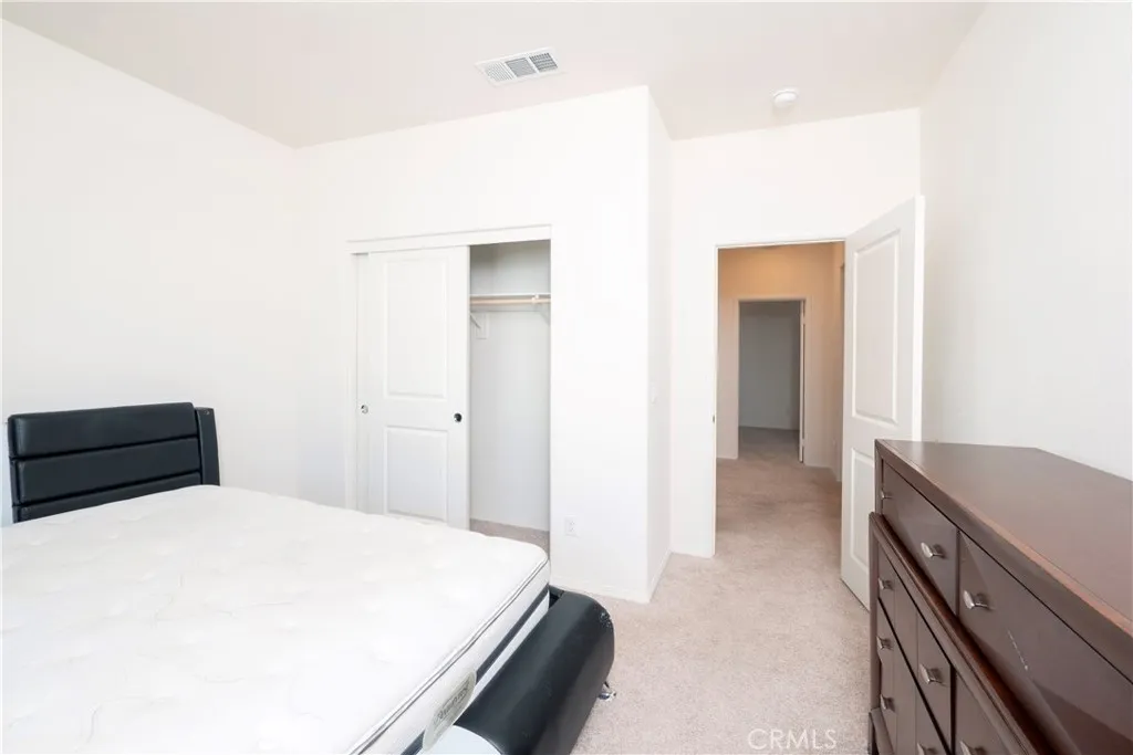 15667 San Diego Ln, Victorville, California 92394 home-pic-28