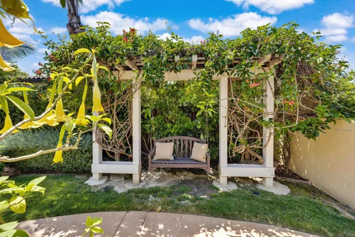 9343 Bernardo Lakes Dr., San Diego, California 92127