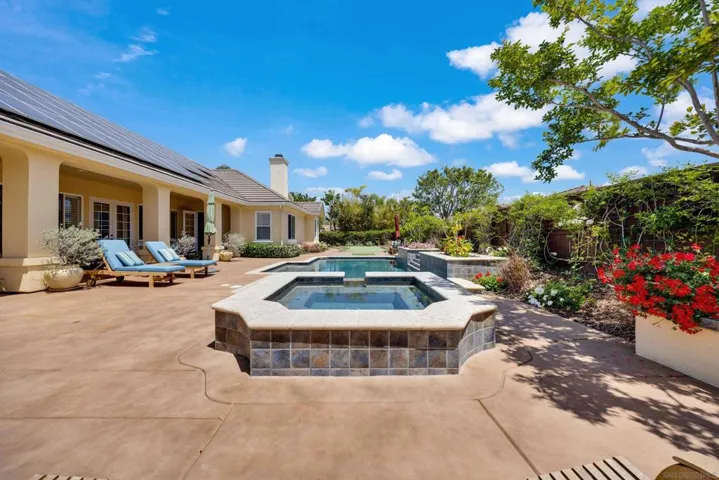 9343 Bernardo Lakes Dr., San Diego, California 92127