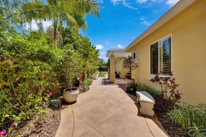 9343 Bernardo Lakes Dr., San Diego, California 92127