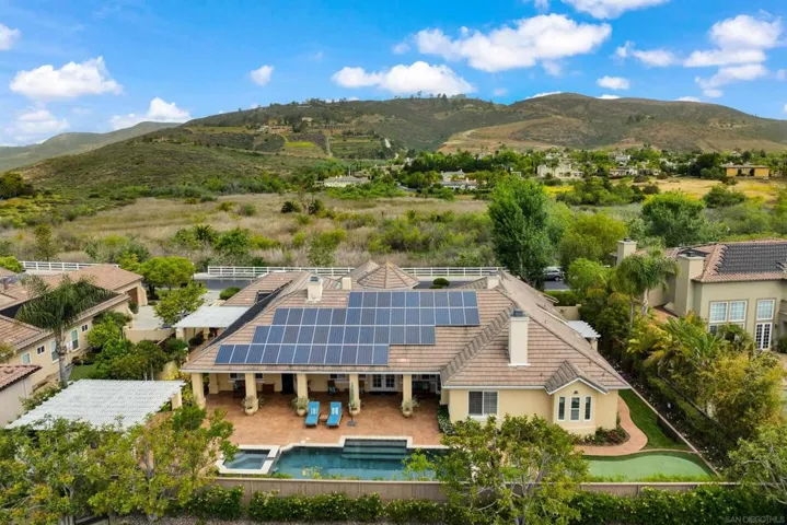 9343 Bernardo Lakes Dr., San Diego, California 92127