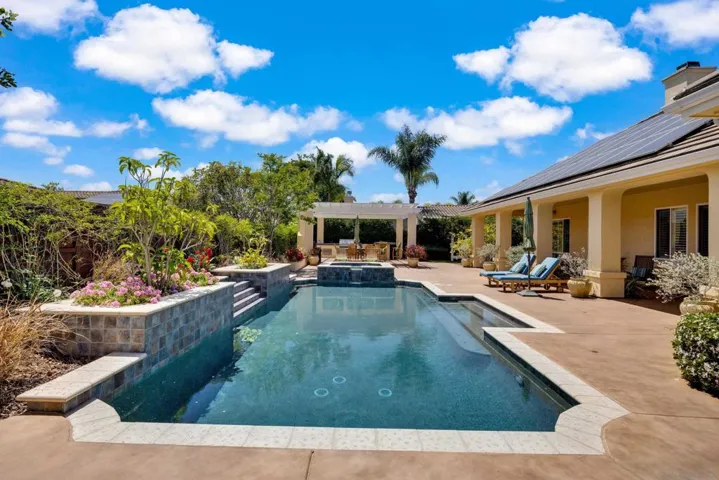9343 Bernardo Lakes Dr., San Diego, California 92127