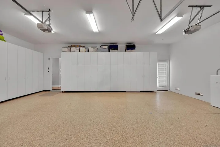 9343 Bernardo Lakes Dr., San Diego, California 92127