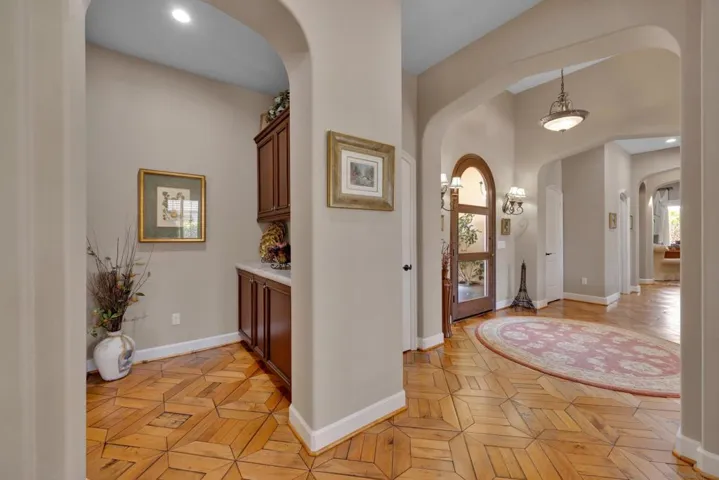 9343 Bernardo Lakes Dr., San Diego, California 92127