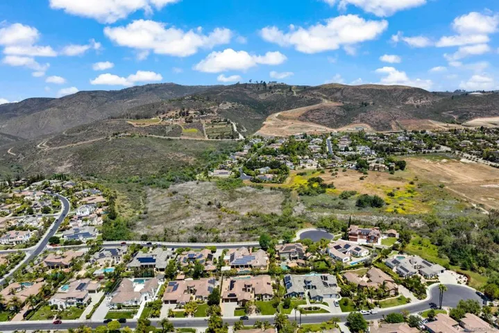 9343 Bernardo Lakes Dr., San Diego, California 92127