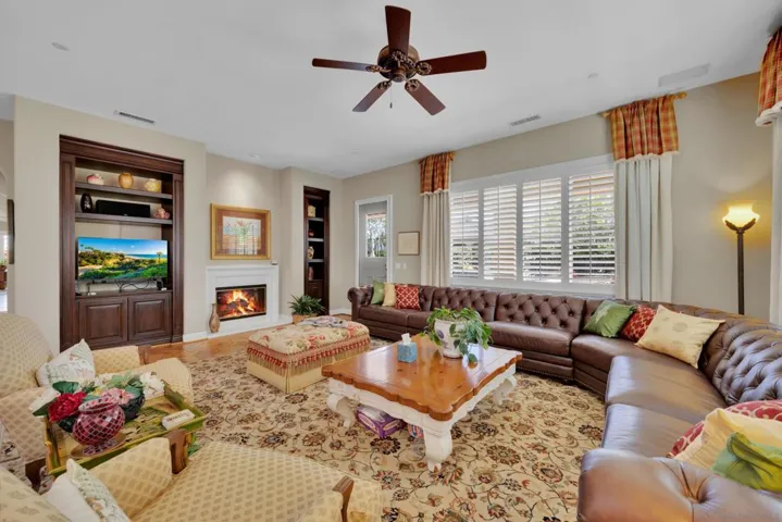 9343 Bernardo Lakes Dr., San Diego, California 92127