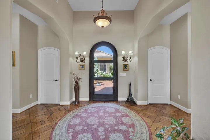9343 Bernardo Lakes Dr., San Diego, California 92127