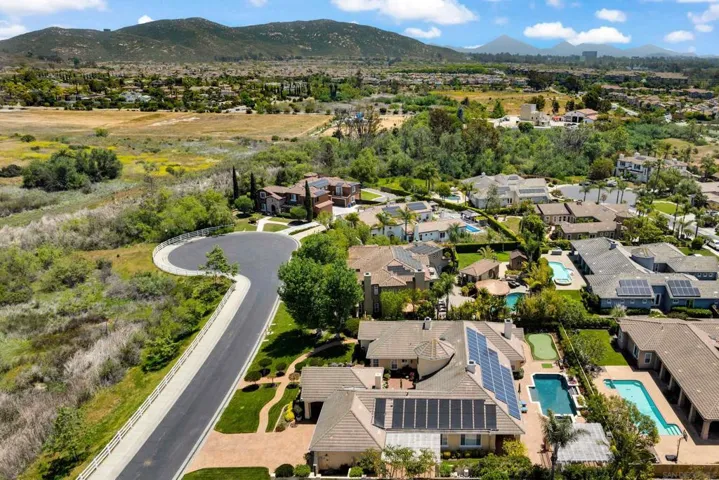 9343 Bernardo Lakes Dr., San Diego, California 92127