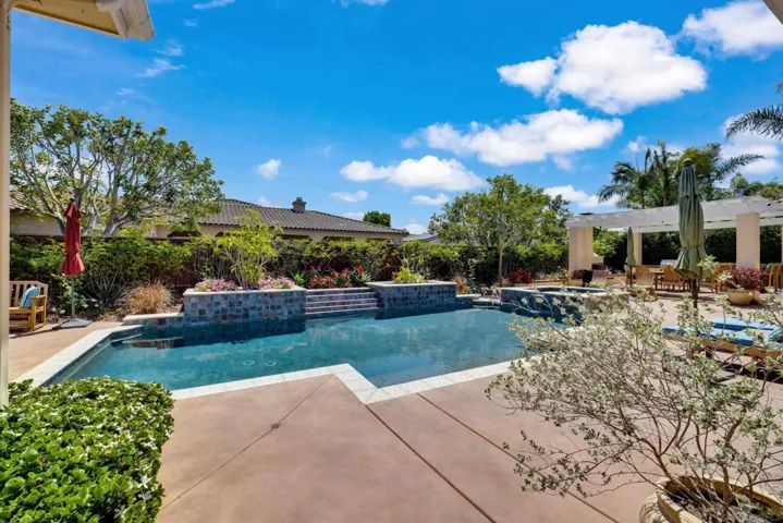 9343 Bernardo Lakes Dr., San Diego, California 92127