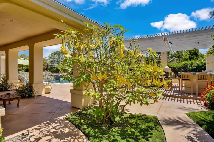 9343 Bernardo Lakes Dr., San Diego, California 92127
