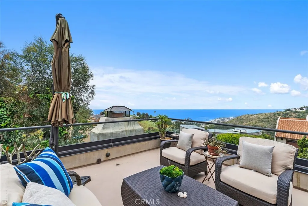 1981 San Remo, Laguna Beach, California 92651 home-pic-20