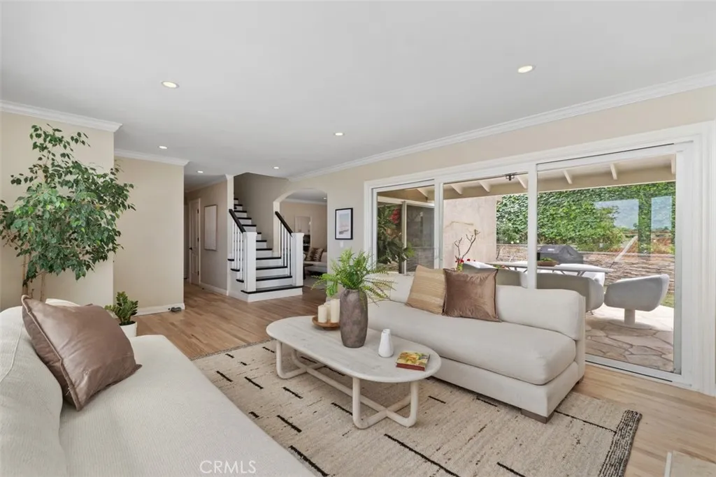 1981 San Remo, Laguna Beach, California 92651 home-pic-6