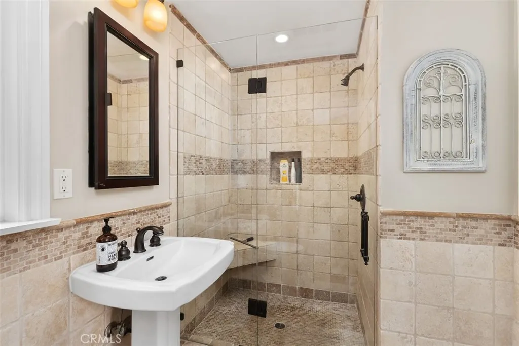 1981 San Remo, Laguna Beach, California 92651 home-pic-14