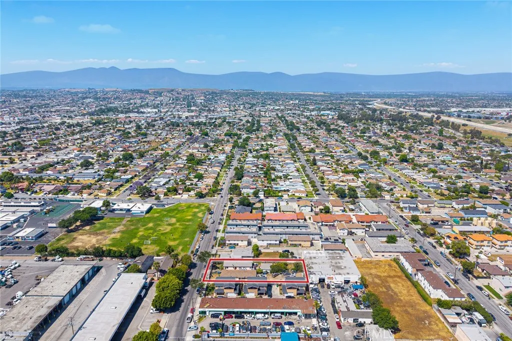 932 S Montebello Boulevard, Montebello, California 90640 home-pic-10