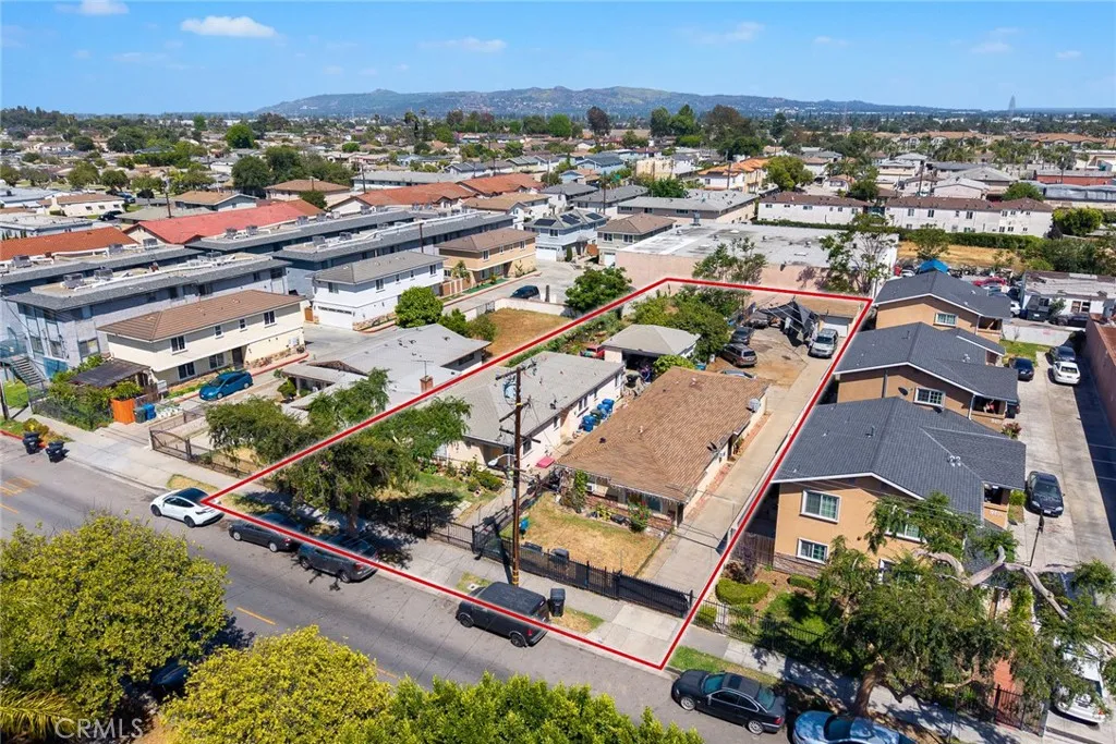 932 S Montebello Boulevard, Montebello, California 90640 home-pic-9