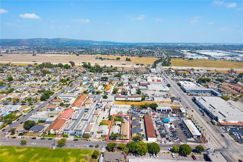 932 S Montebello Boulevard, Montebello, California 90640 home-pic-13