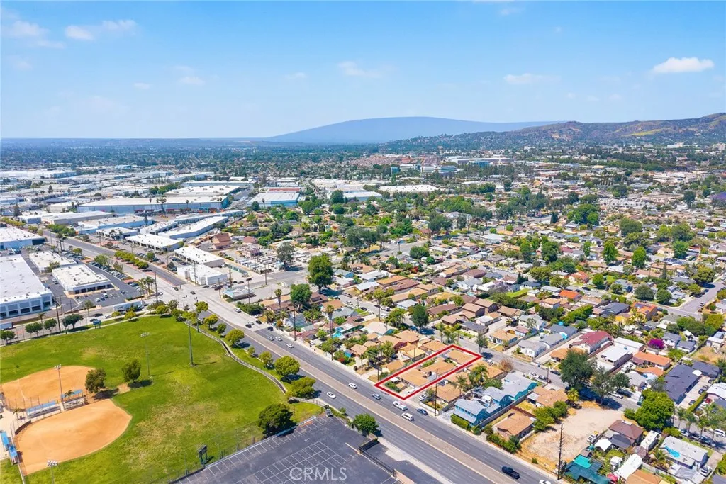 12718 Shreve Road, Whittier, California 90602 home-pic-12