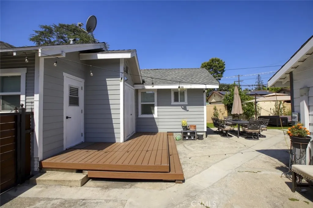 11101 Sarah Street, Toluca Lake, California 91602 home-pic-20