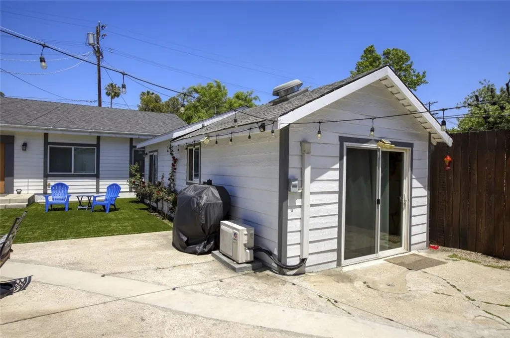 11101 Sarah Street, Toluca Lake, California 91602 home-pic-38