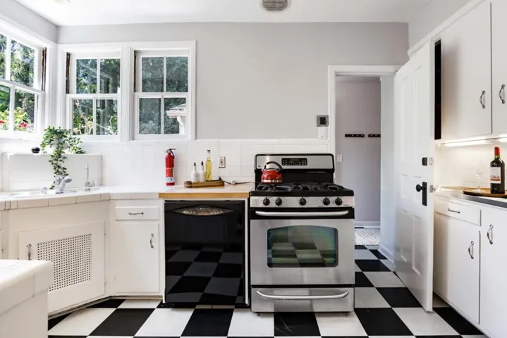 128 Cornell Road, Menlo Park, California 94025