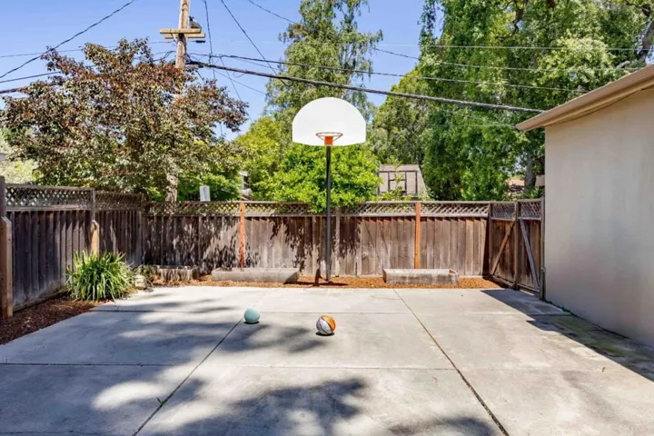 128 Cornell Road, Menlo Park, California 94025