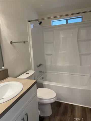 16600 Downey Avenue 75, Paramount, California 90723