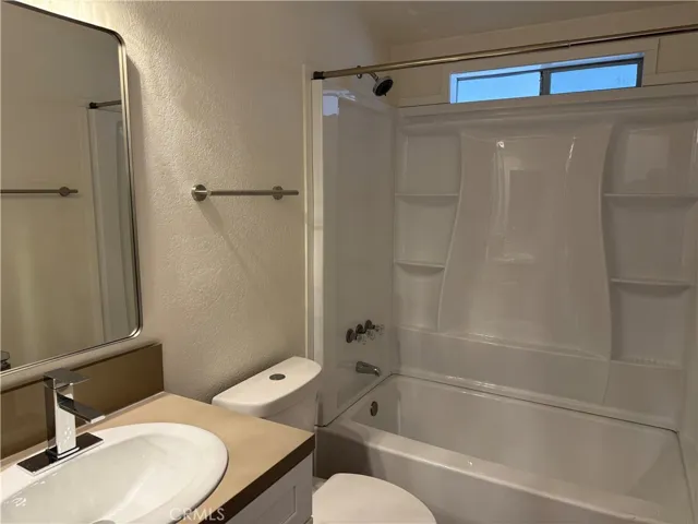 16600 Downey Avenue 75, Paramount, California 90723