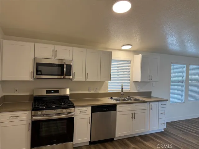 16600 Downey Avenue 75, Paramount, California 90723