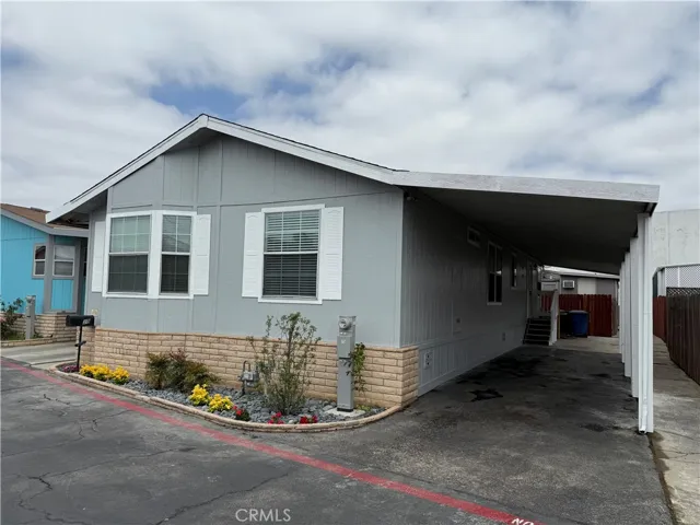 16600 Downey Avenue 75, Paramount, California 90723
